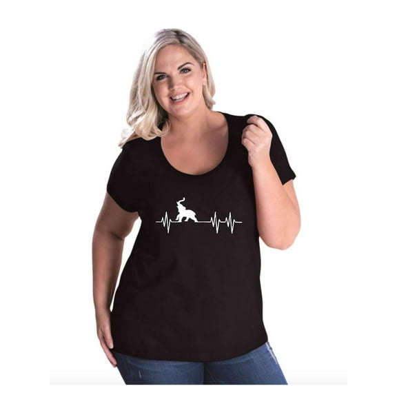 NIB - Women's Plus Size Curvy T-Shirt - Elephant Heartbeat
