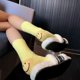 thumbnail image 1 of Calcetines de moda para hombre y mujer con tacón sonriente, gruesos, estilo japonés, con herramientas de colores divididos y rayas, 1 of 6
