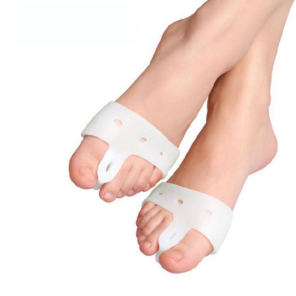 trainers with toe separated