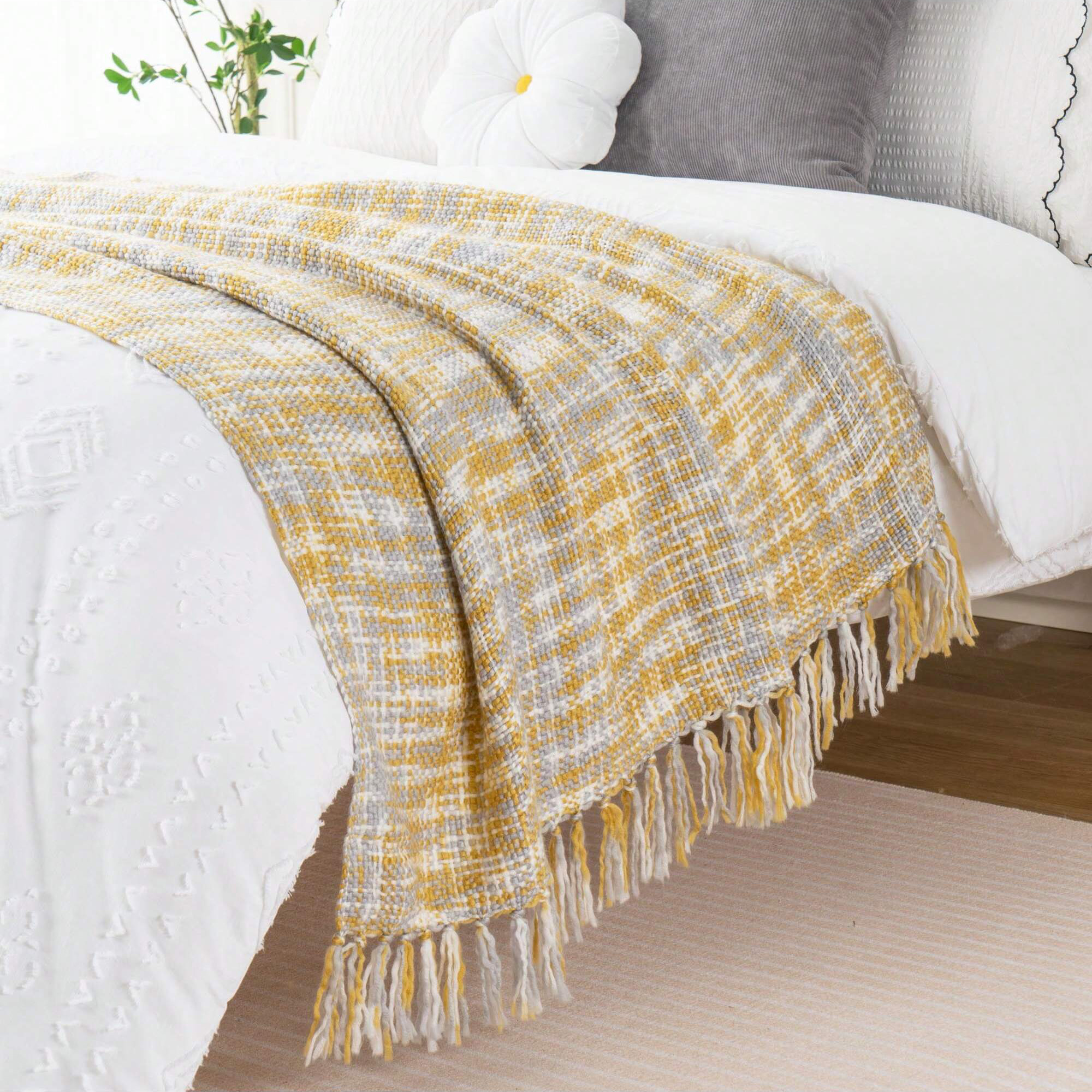 Battilo Yellow Throw Blanket for Couch,Gold Knit Throw Blankets for Bed,Summer Blankets,50"x60"