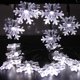 thumbnail image 4 of Cadena de luces solares Fiudx con forma de copo de nieve 20 luces LED decoración navideña, 4 of 6