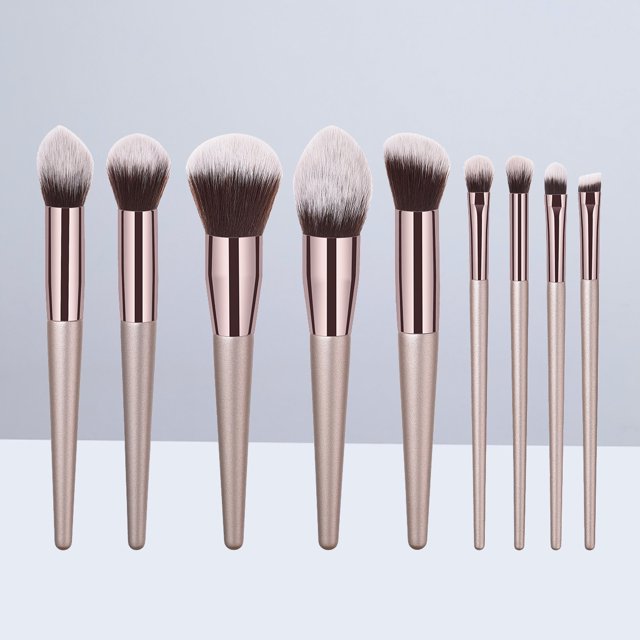 CTIRCHIU 9Pcs Makeup Brush Set for Professional Use with Pearlescent Handle in Coffee Color