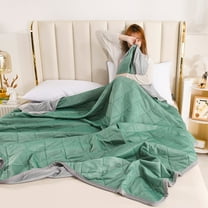 Cooling Comforter King Size, Summer Comforter for All Season Lightweight Comforter for Hot Sleepers and Night Sweats, Thin Machine Washable Comforter (59"x79", Green)