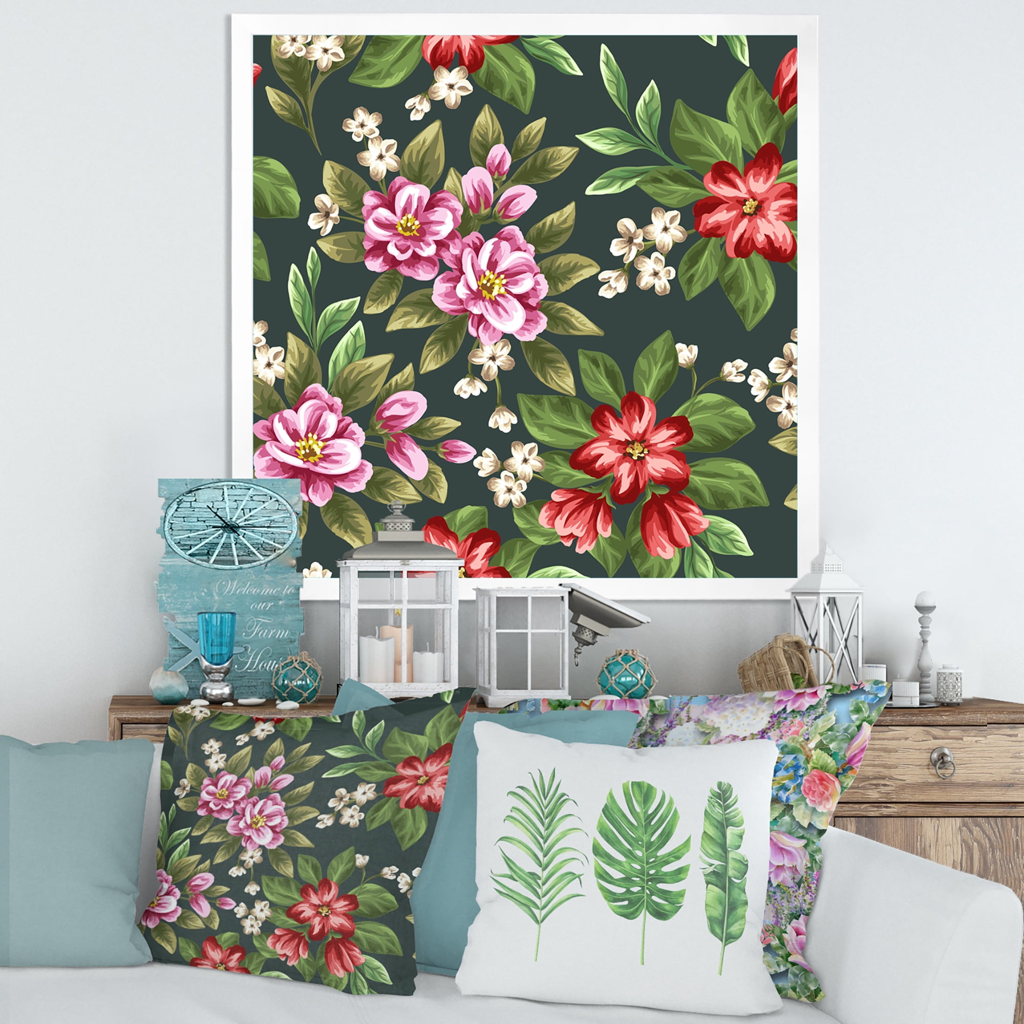 Designart 'Vintage Red and Pink Wildflowers I' Traditional Framed Art Print