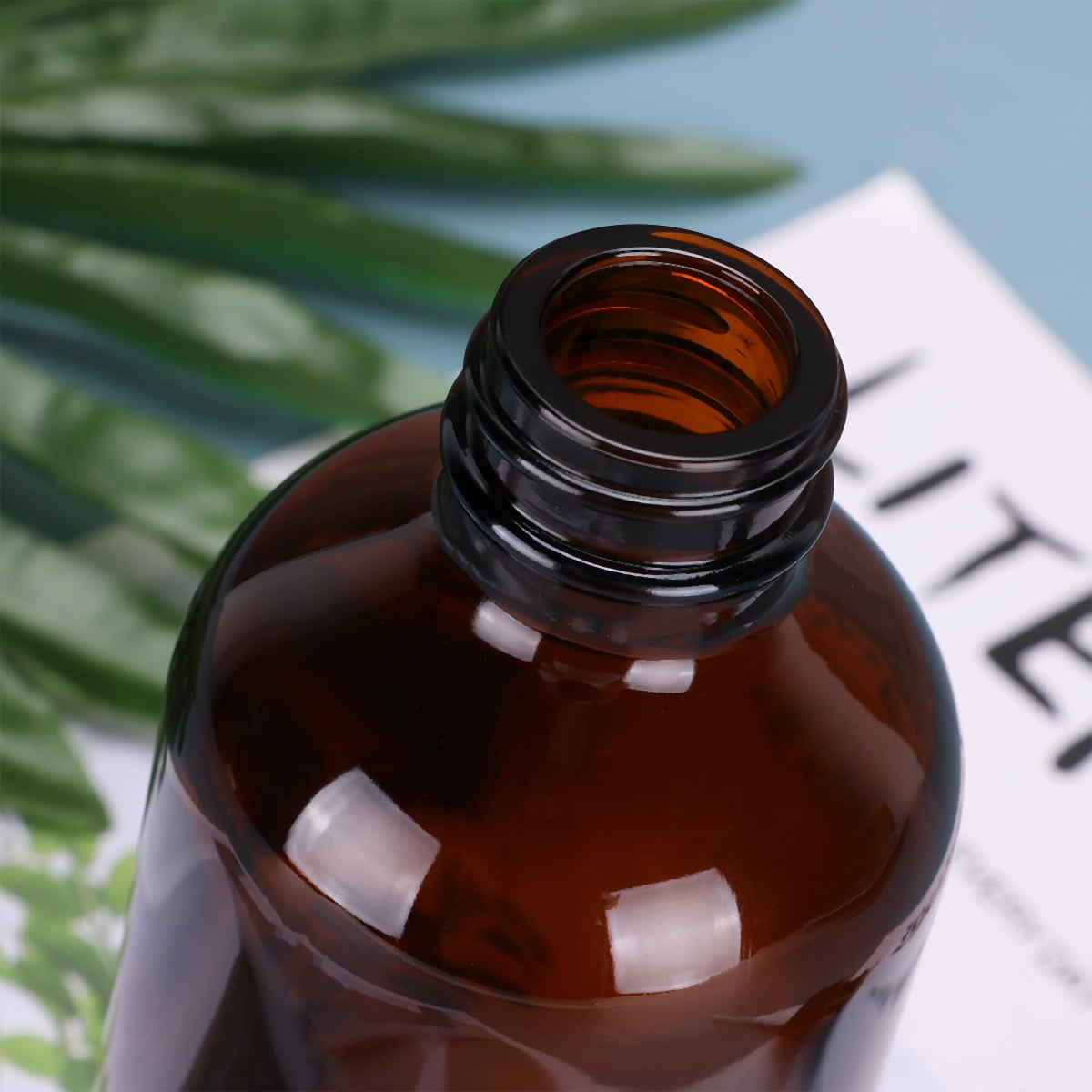 Glass Spray Bottles Refillable Containers: 250ml Empty Round Bottles Essential Oil Dispenser Pump for Travel Home Lotions Soaps