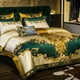 thumbnail image 4 of Juego de cama de cuatro piezas European Luxury Villa, 4 of 6