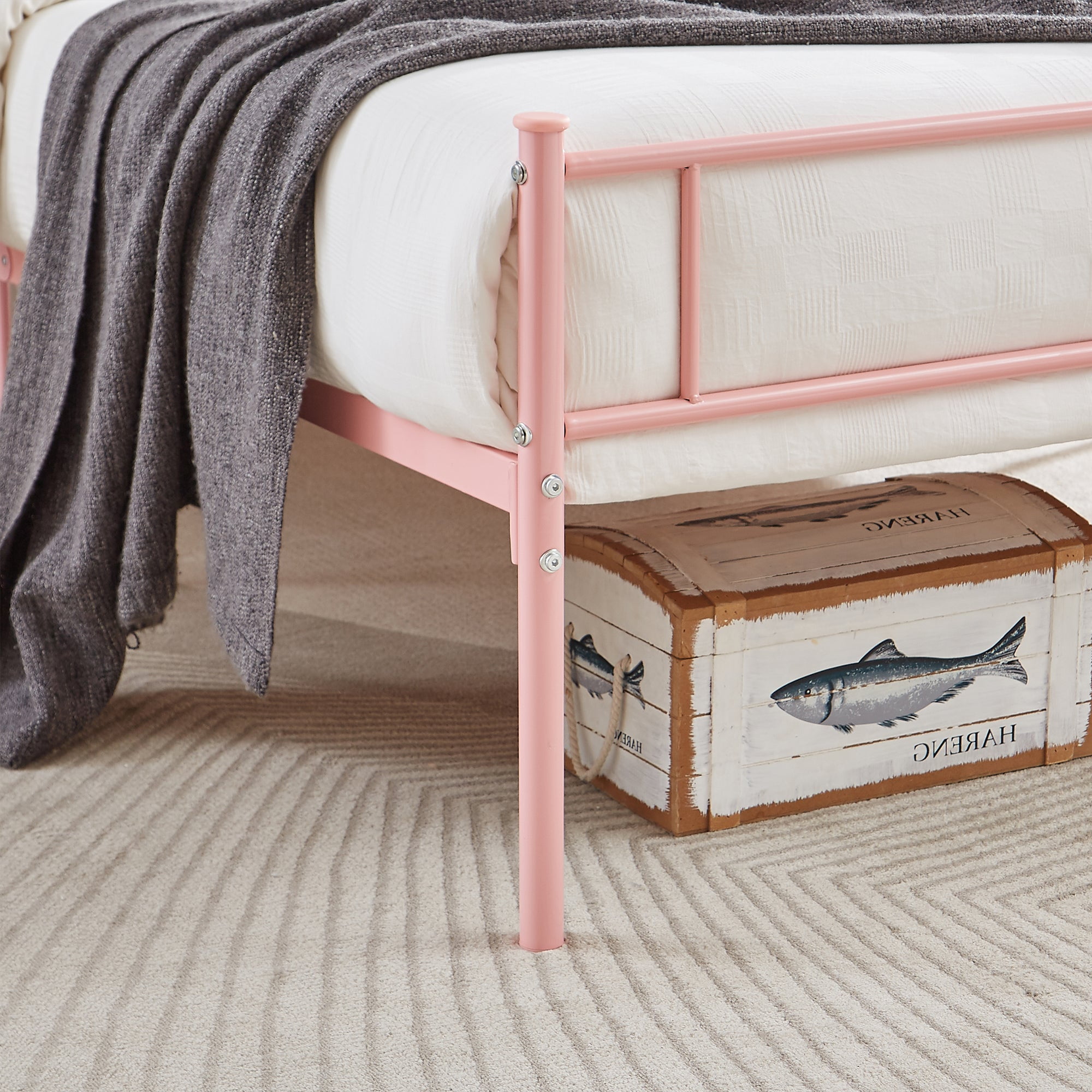 14 Inch Queen Size Metal Platform Bed Frame with Headboard and Footboard, Heavy Duty Mattress Foundation with Steel Slats Support, No Box Spring Needed, Pink