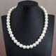 thumbnail image 2 of Collar de perlas de imitación versátil y elegante francés, cadena corta de clavícula Sexy con cuentas de perlas de imitación de una sola capa, regalos de vacaciones para mujer, 2 of 5