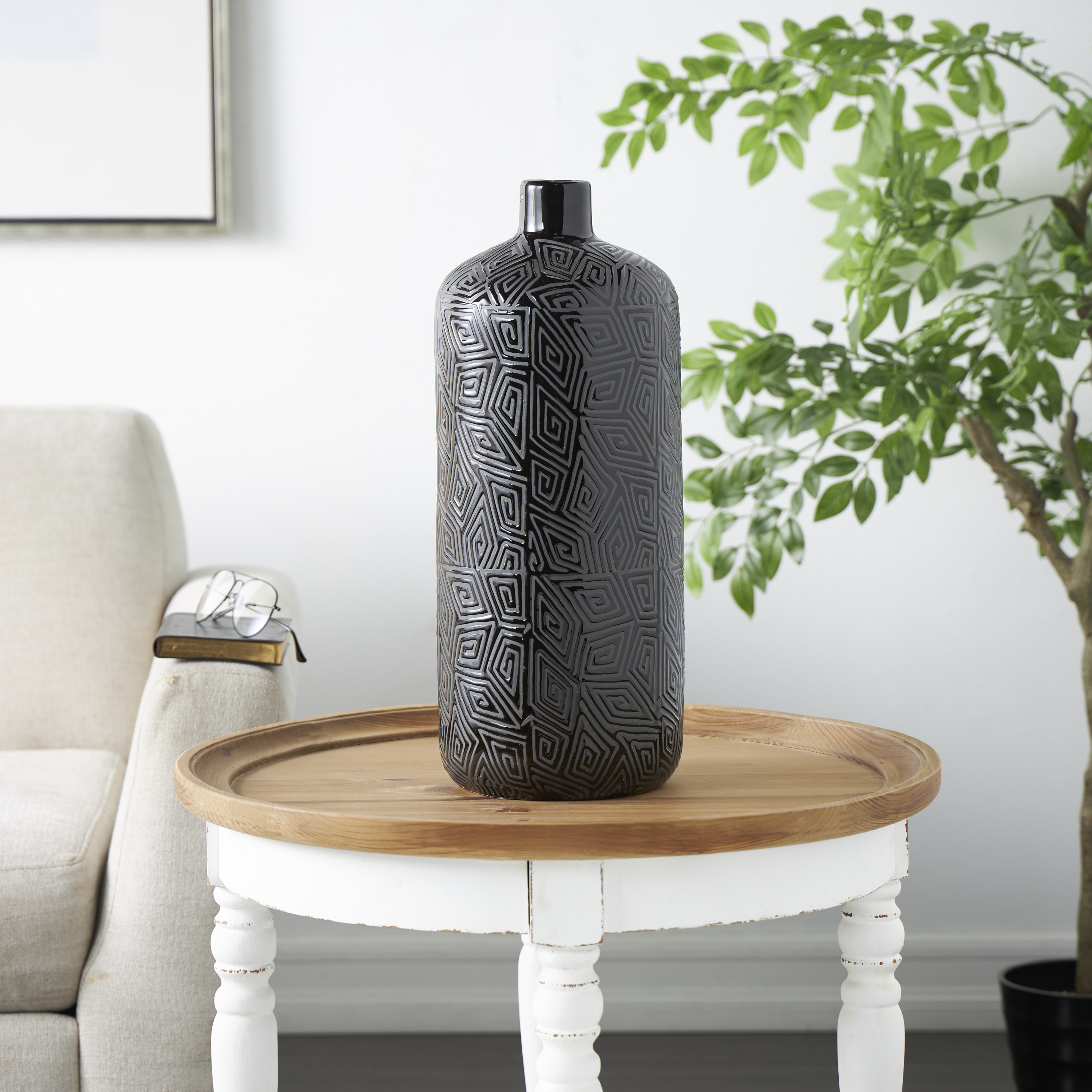 DecMode 19" Black Ceramic Vase with Geometric Etchings