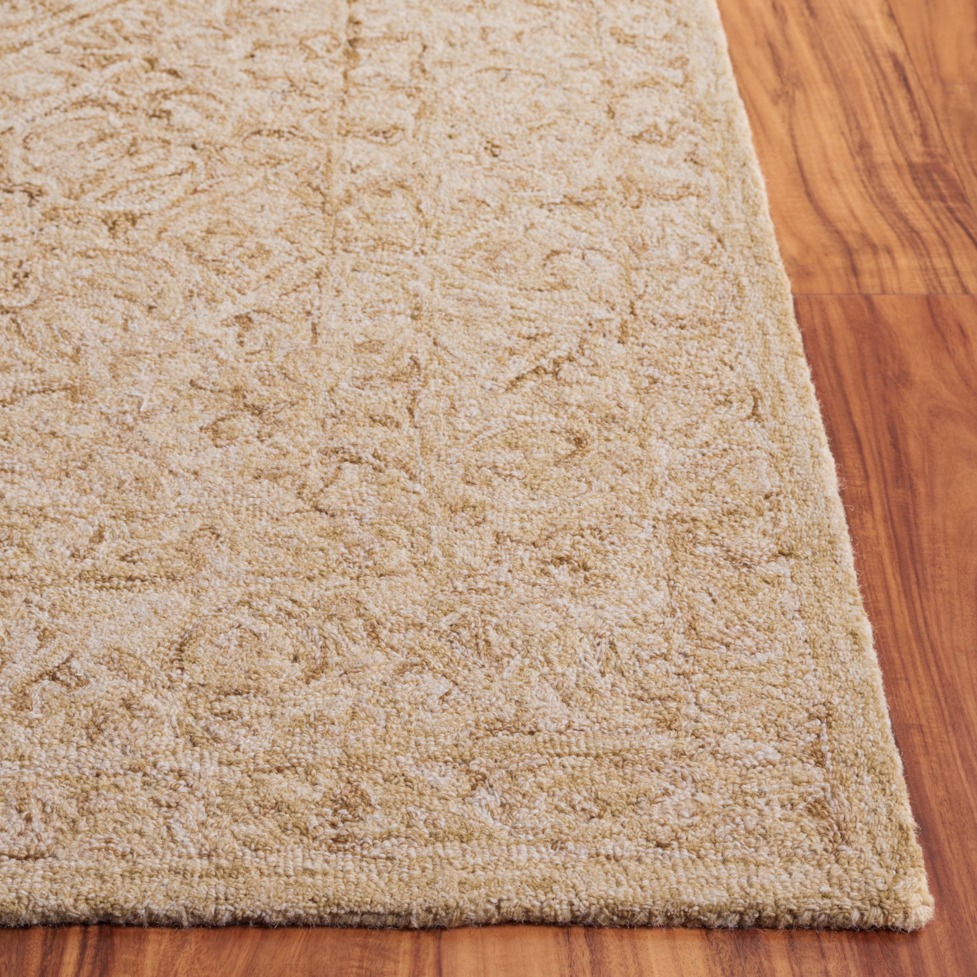 Safavieh Dip Dye Felicia Floral Area Rug, Gold/Ivory, 7' x 7' Square