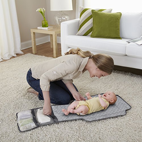 Graco Pack 'n Play Change 'n Carry Playard , Includes Portable Changing Pad, Manor