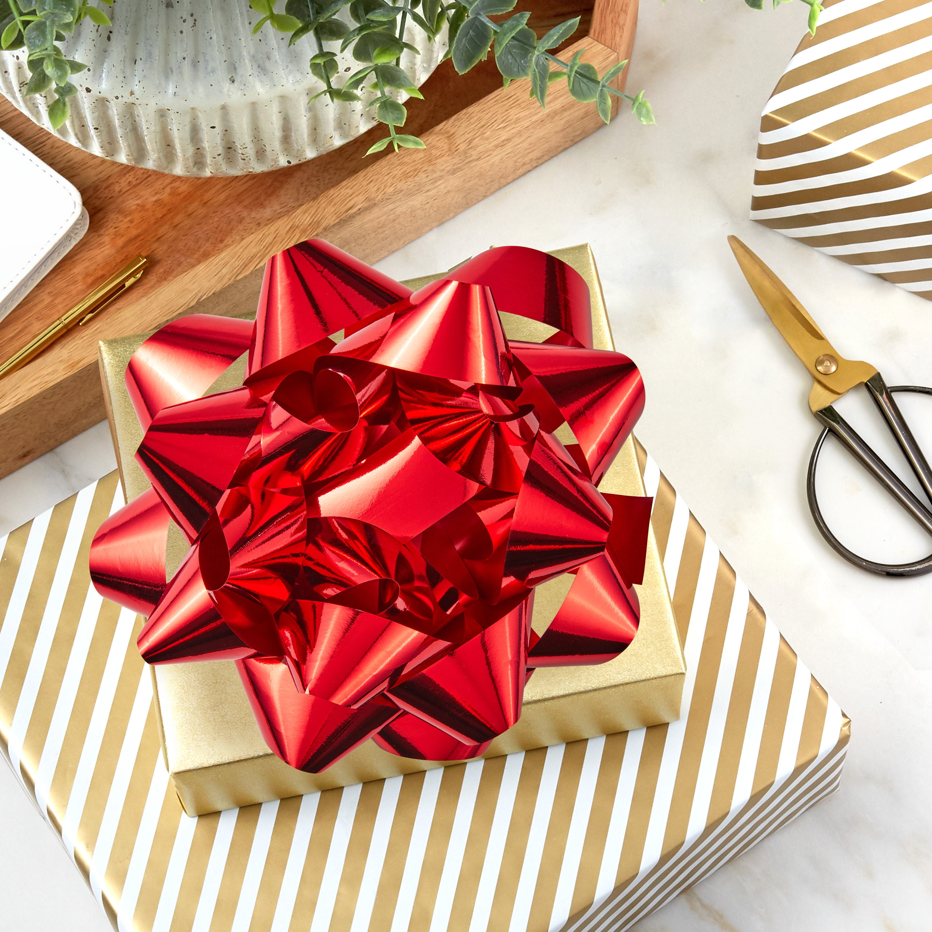 Hallmark Bow For Anyone - Giant Bow Red