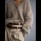 thumbnail image 4 of Cárdigan de Mujer, Suéter de Larga, Cárdigan con Botones y Cuello en V, Prenda de Punto de Moda. Caqui L, 4 of 8
