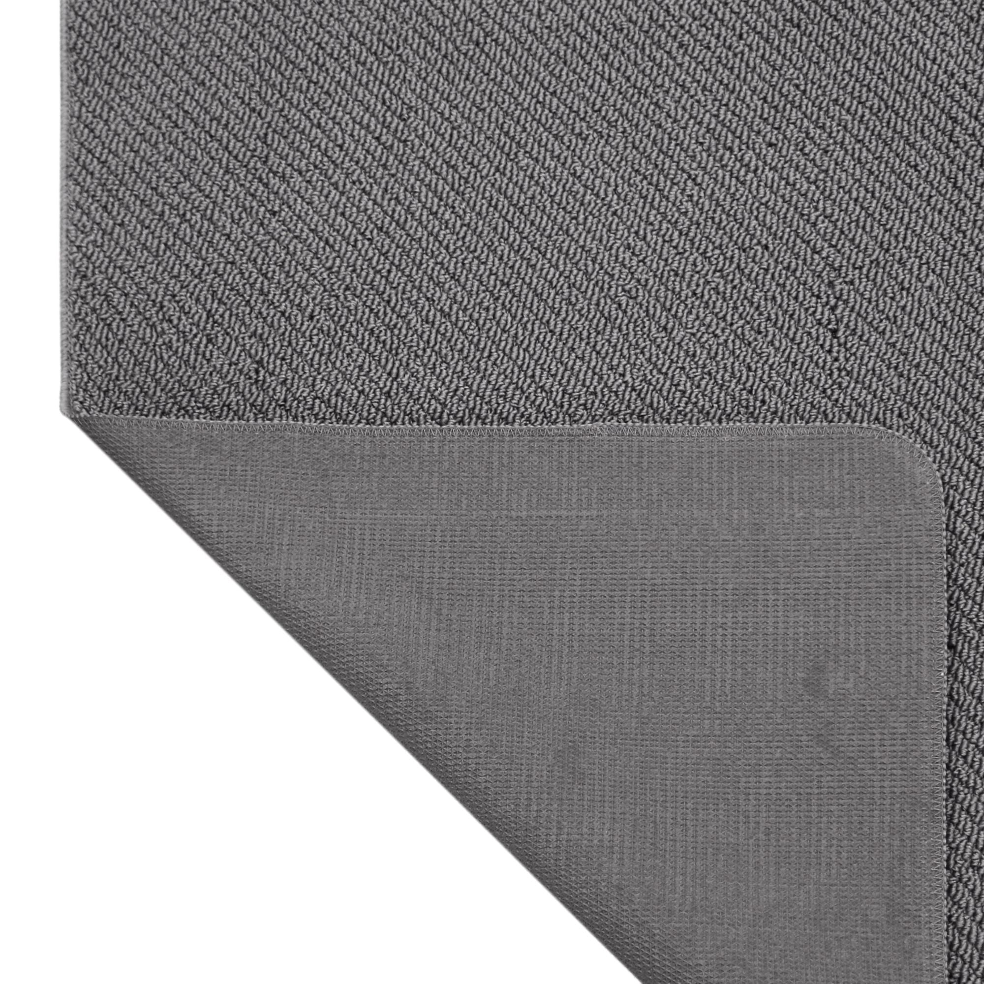 Mainstays Basic Tufted Silver Grey, Machine Washable Area Rug 6x8, Ideal for Any Room in the House