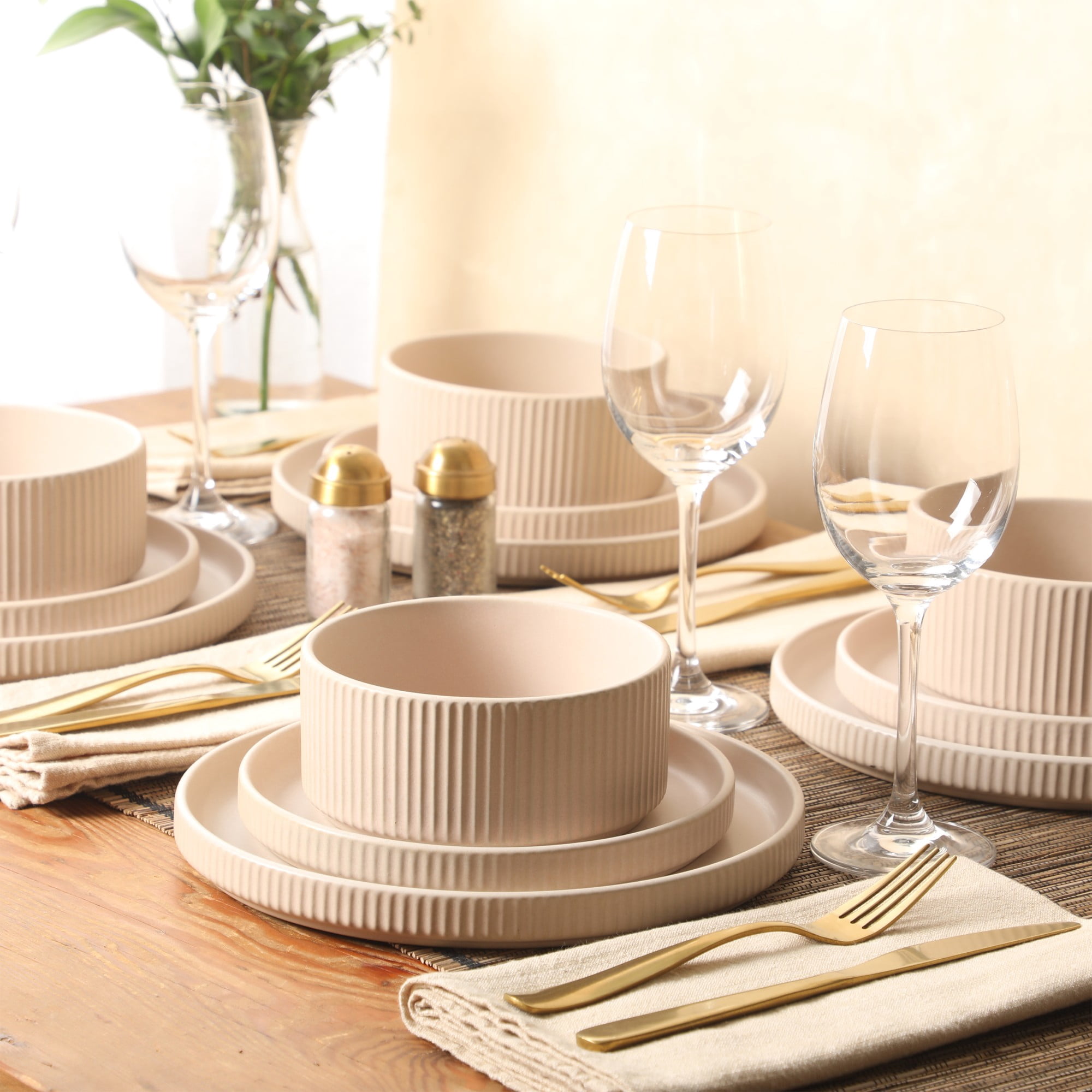 Gibson Elite Townscape Plates and Bowls 12 Piece Dinnerware Set - Cream