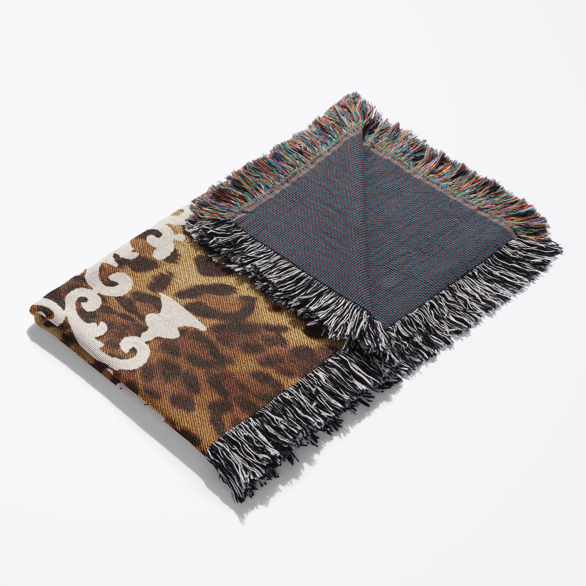 Fashionable Brown Leopard Print With White Chandelier, Woven Blanket