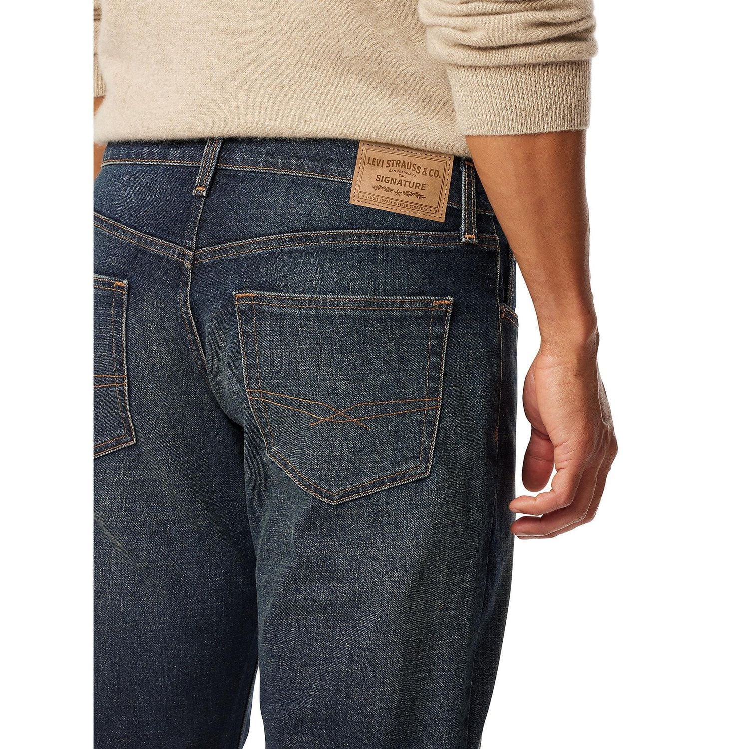 Levi Strauss Signature™ Men’s Relaxed Fit Jeans