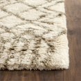 thumbnail image 2 of Safavieh Casablanca Shag 9' X 12' Hand Tufted Rug in Ivory and Green, 2 of 8