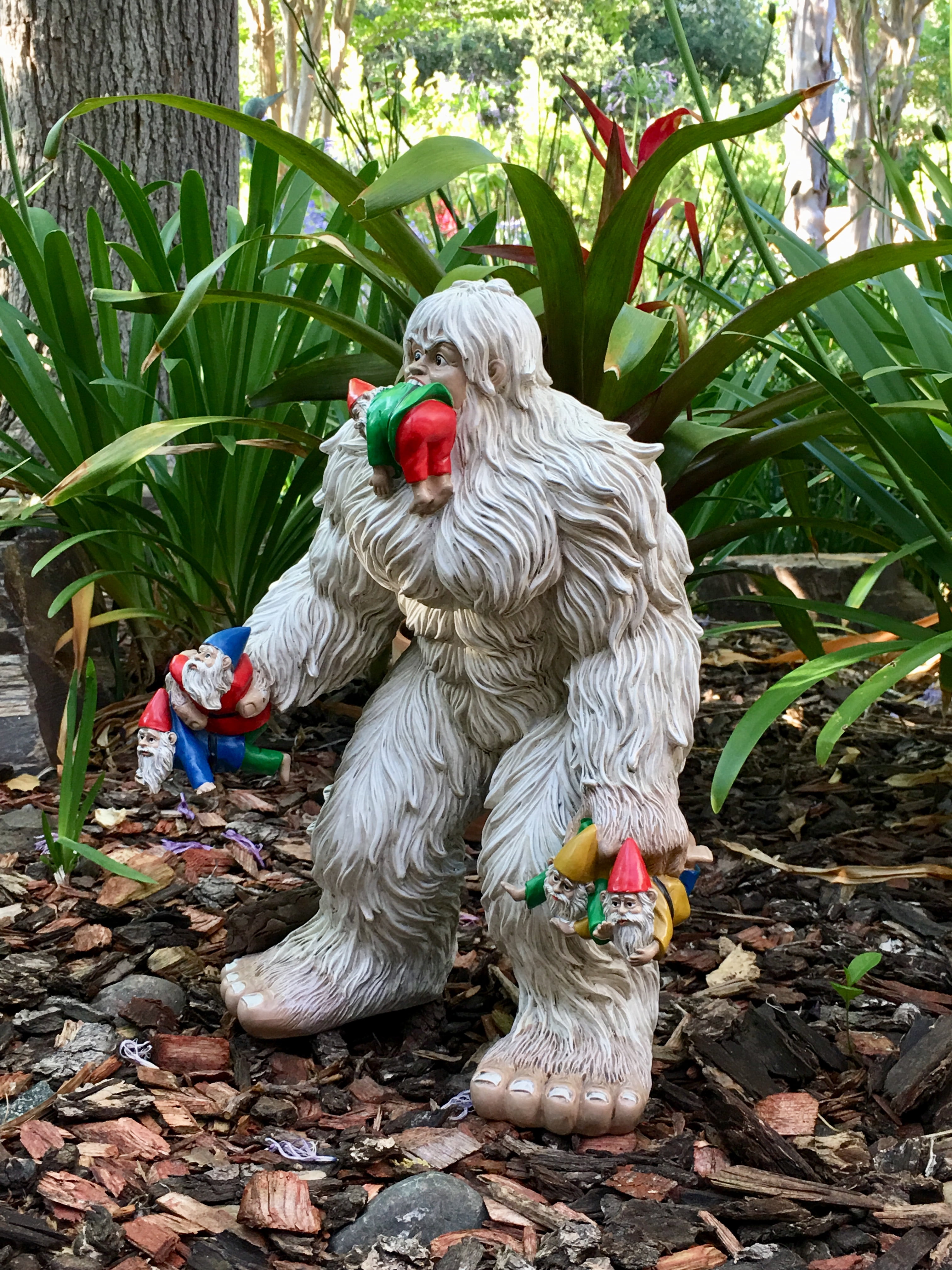 Patio, Lawn & Garden A Large Garden Gnome Figurine 13 inch High and a