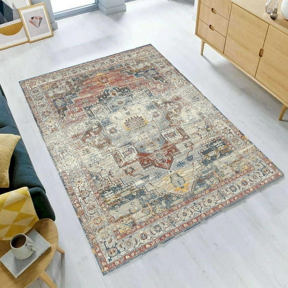 18" x 18" Heirloom Red And Gray Patterned Rug