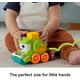 thumbnail image 2 of Fisher-Price Vehículo de Juguete con Empuje para Tractor Rollin' para Bebés con Actividades Motoras Finas, 2 of 5