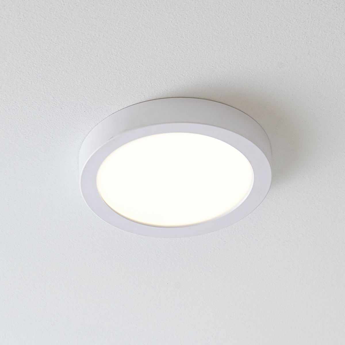 Everlume Collection 7" Edgelit LED Surface Mount