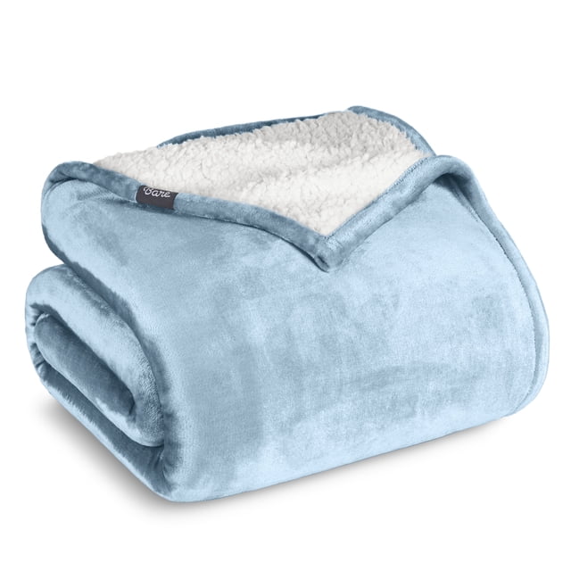 Bare Home Manta de Cama de Felpa Sherpa Mullida y Suave, Reversible, Liviana, Tamaño Matrimonial/queen, Azul Claro