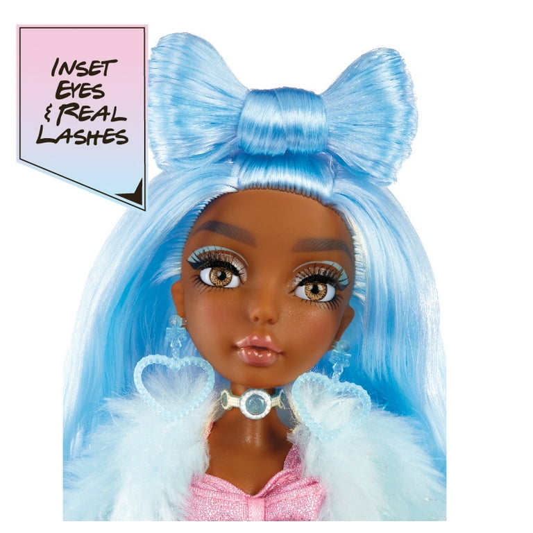 Mermaze Mermaidz™ Shellnelle™ Color Change Fashion Doll with