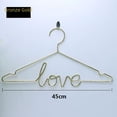 thumbnail image 4 of Percha de ropa de una pieza con letras en inglés, estilo simple y creativo, para bodas, novias y novios, percha de hierro forjado para vestidos de novia, 4 of 5