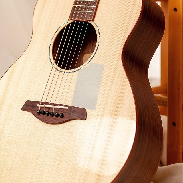 FOMIYES 2Ud Guardapúa Transparente Para Guitarra Acústica Autoadhesivo Resistente A Arañazos