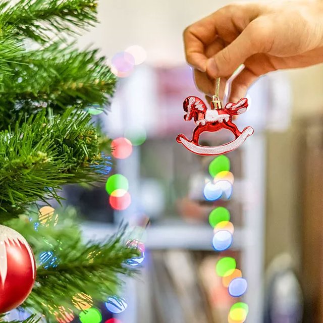 Fiudx Adornos para Árbol de Navidad, Caballo Balancín de Plástico Galvanizado, Colgante de Madera Vintage, Elegante Decoración Navideña, Regalo Perfecto de Navidad, Exhibición Versátil para El Hogar