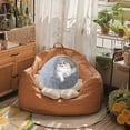 thumbnail image 1 of Lit pour Animaux Semi-Fermé Chaud d'Hiver pour Chats – Design Confortable avec Motif, 1 of 3