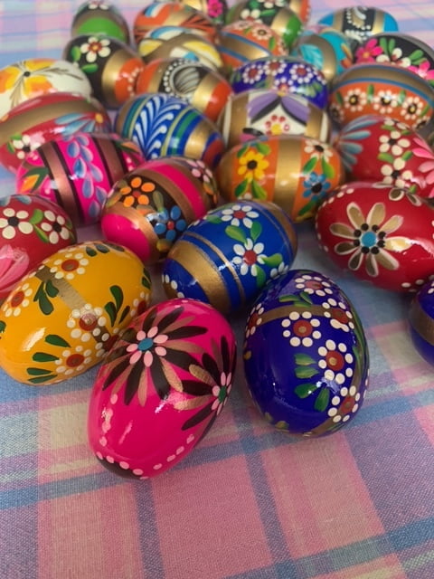 Large Vesplo Hand Painted Assorted Wooden Easter Eggs (6 Pieces)
