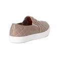 thumbnail image 4 of Time and Tru Women's Twin Gore Quilted Slip On Shoe (Wide Width Available), 4 of 6