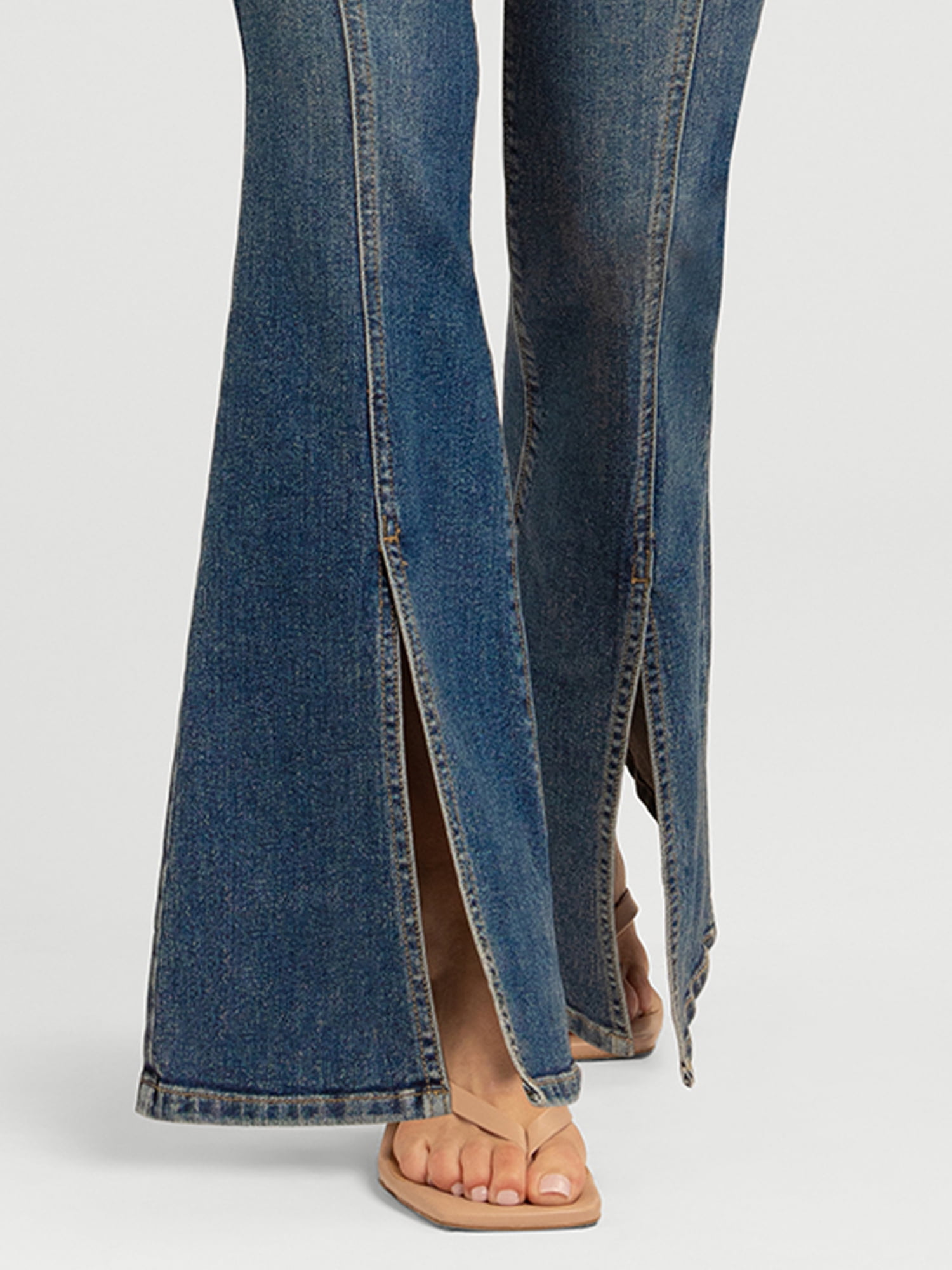 Jessica Simpson Women's and Women's Plus Daisy Fitted Flare Jeans, 30.5", 32.5", and 34.5" Inseams, Sizes 2-26W