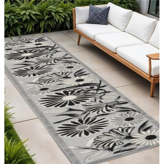HomeRoots 545009 8 ft. Black & White Floral Indoor & Outdoor Runner Rug