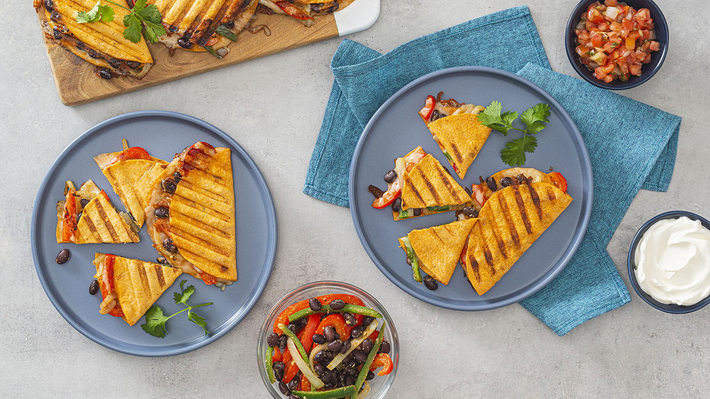 Mission Zero Net Carb Sriracha Ranch Tortillas - 0g Net Carbs - Keto Certified - 4.5"- 14 Count, 8.89 oz. - 4 Pack with ValorServe™ Mini Kitchen Utensil - Keto Friendly Zero Carb Street Taco Tortillas