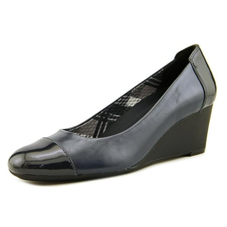 naturalizer open toe pumps