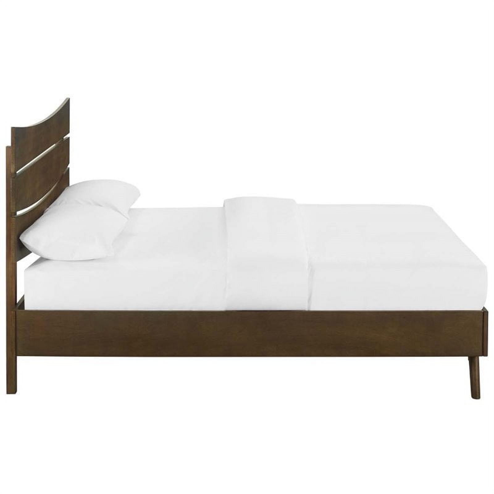 Everly Queen Wood Bed - Walnut