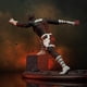 thumbnail image 4 of Diamond Select Toys Marvel Premier Collection: Estatua de Bullseye Multicolor 9 pulgadas, 4 of 5