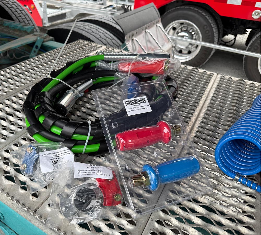 12 Ft 3-in-1 ABS & Power Air Line Hose Wrap 7 Way Electrical Cable for Semi Truck Trailer Tractor w/Set of Service & Emergency (Red & Blue) Gladhands, Gladhands Extension Handle Grips