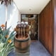 thumbnail image 5 of Adornos De Decoración De Agua Autocirculante De Cerveza Con Tubería De Agua Y Bomba Estatua De Agua Autocirculante De Cerveza Artesanía De Resina Para Jardín Patio Césped matsuzay HA037081-00, 5 of 6