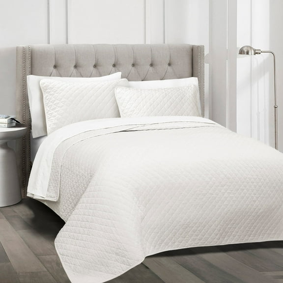 Ava Diamond Oversized Cotton Quilt Set by Lush Decor