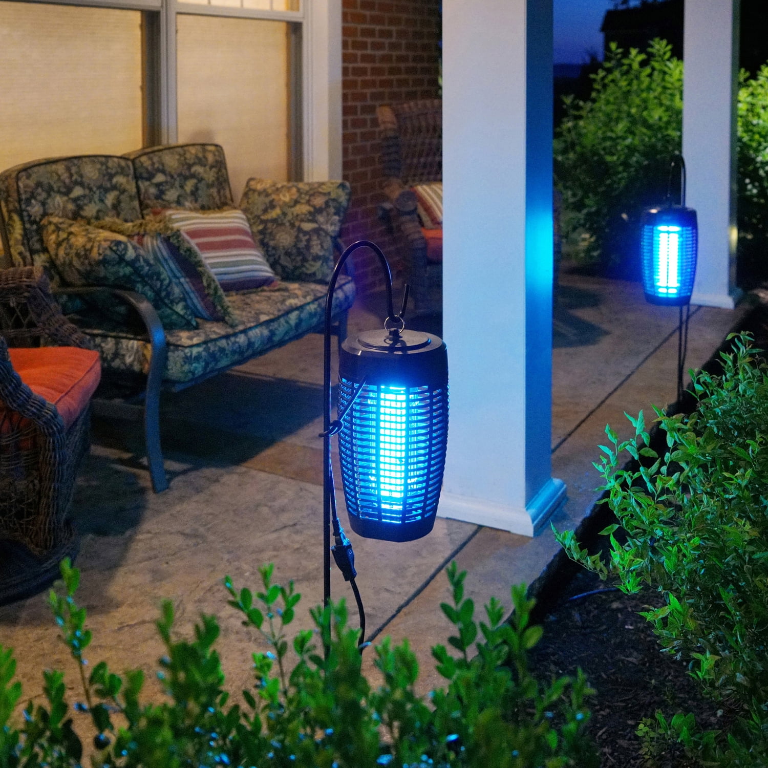 PIC 40-Watt Bug Zapper with Octenol Mosquito Lure, 40WOCTZAP