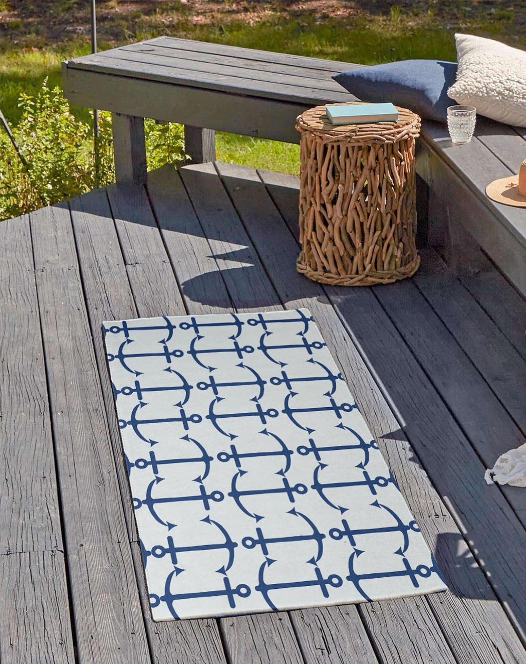 24" 36" Simply Daisy Anchor Pattern Beach Style Chenille Area Rug, Nautical Navy