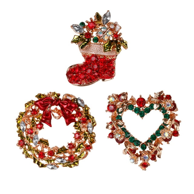 3pcs Christmas Brooch Heart Shaped Garland Round Wreath Socks Rhinestone Inlaid Breastpin Random Style