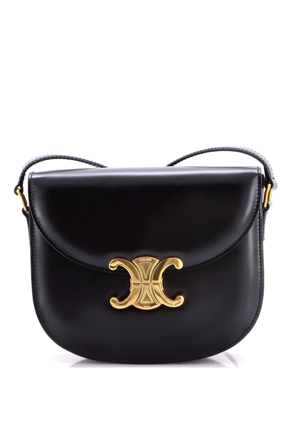 Pre-Owned Triomphe Besace Clea Flap Bag Leather By Rebag
