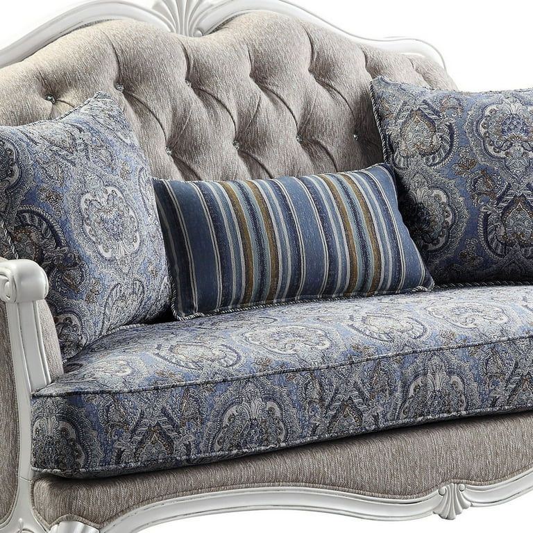 Queen sale anne loveseat