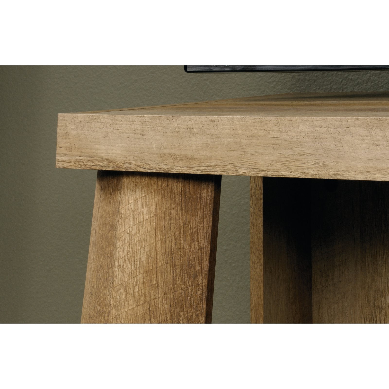 Sauder Boone Mountain Anywhere Console For Tvs Up To 47 Craftsman Oak Finish