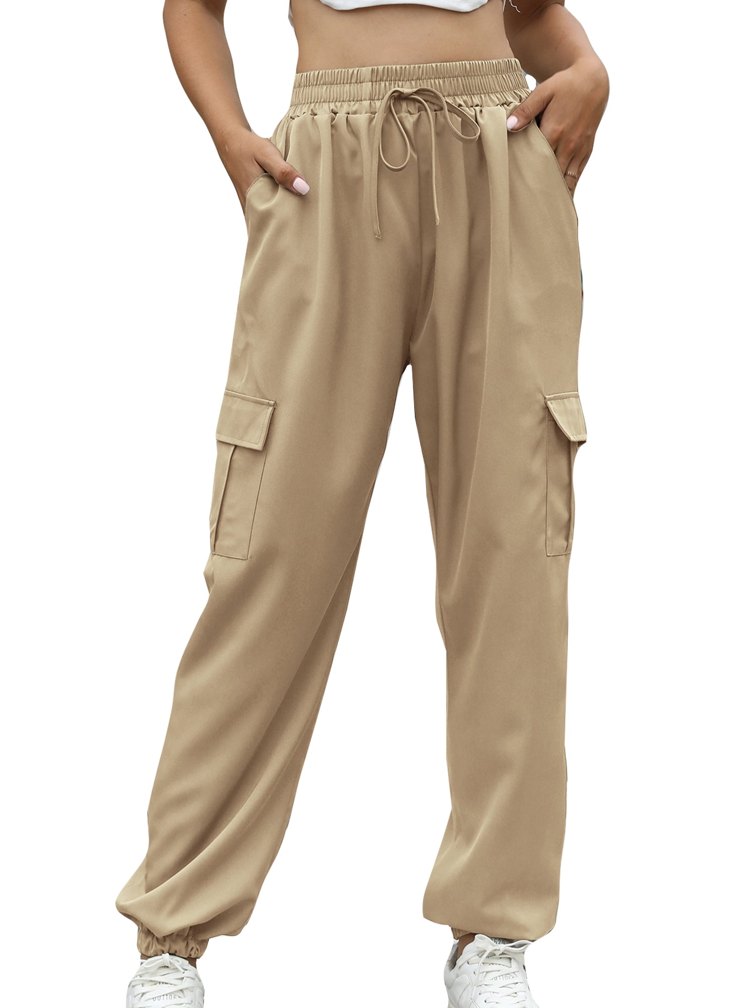 Premium AI Image  Ladies Lounge TwoPiece Pants Set with Crop Sweatsuit  and Pocket Joggers